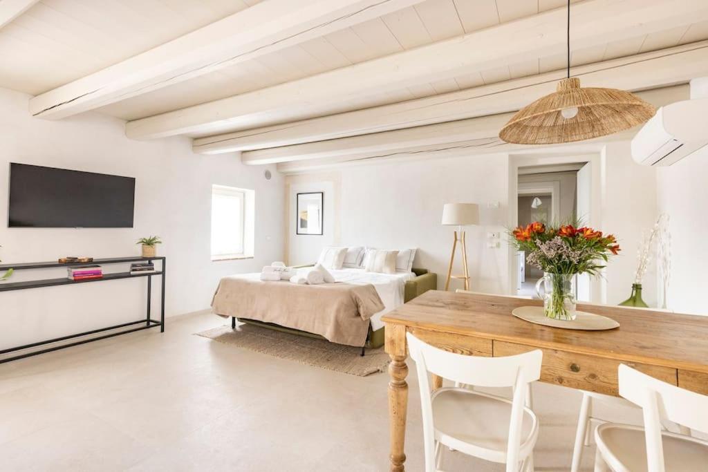 Verdeolivo 1876 - Apartments & Pool Mezzane di Sotto Εξωτερικό φωτογραφία
